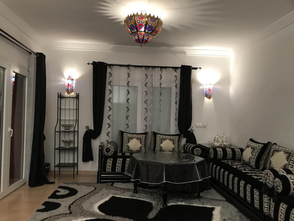 Oriental Dary Apartment ซาอิเดีย ภายนอก รูปภาพ